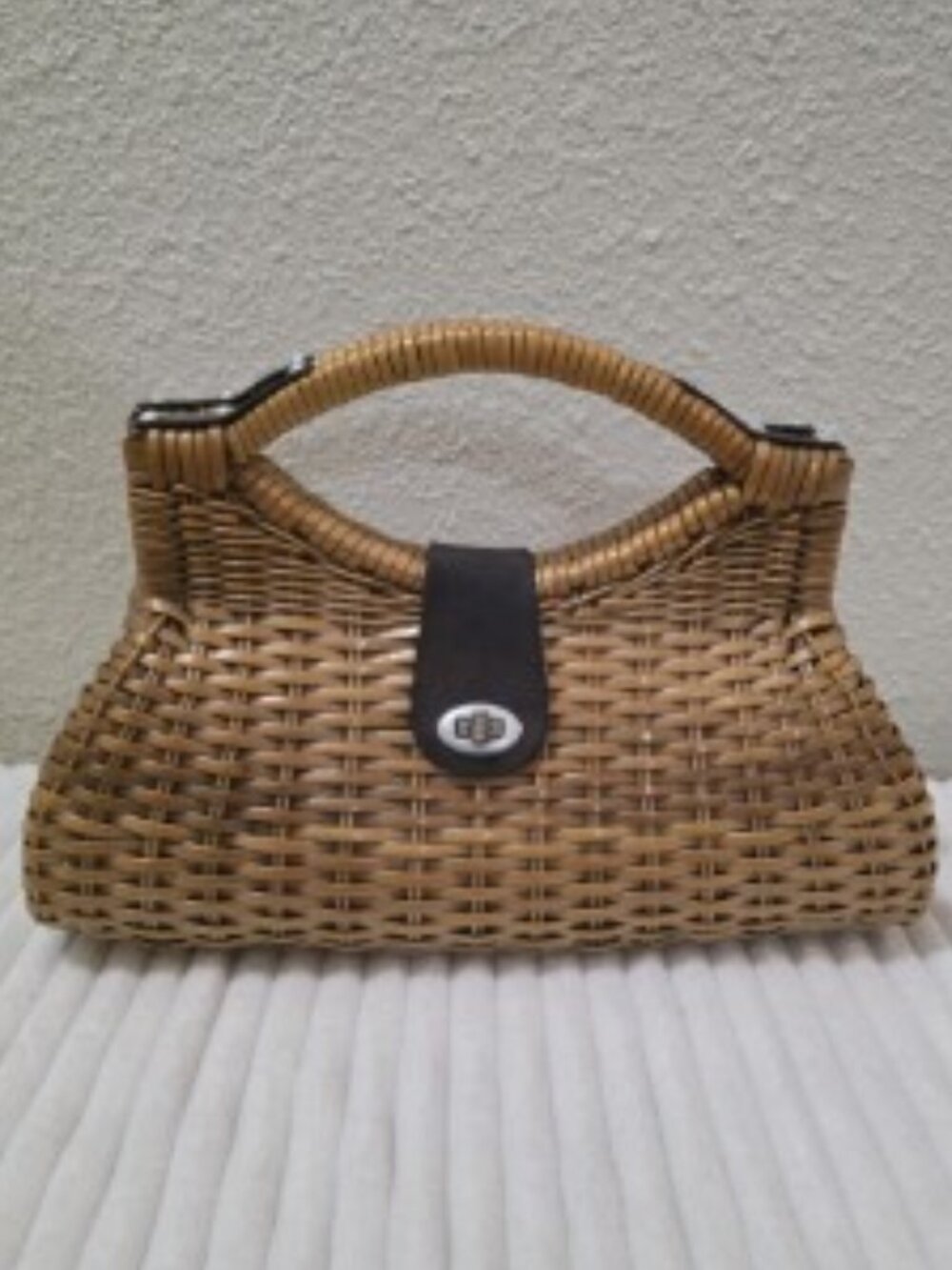 Vintage Basket handbag